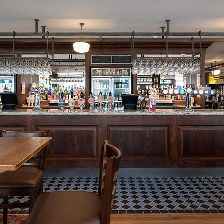 Thomas Ingoldsby Wetherspoon Кэнтербари Экстерьер фото